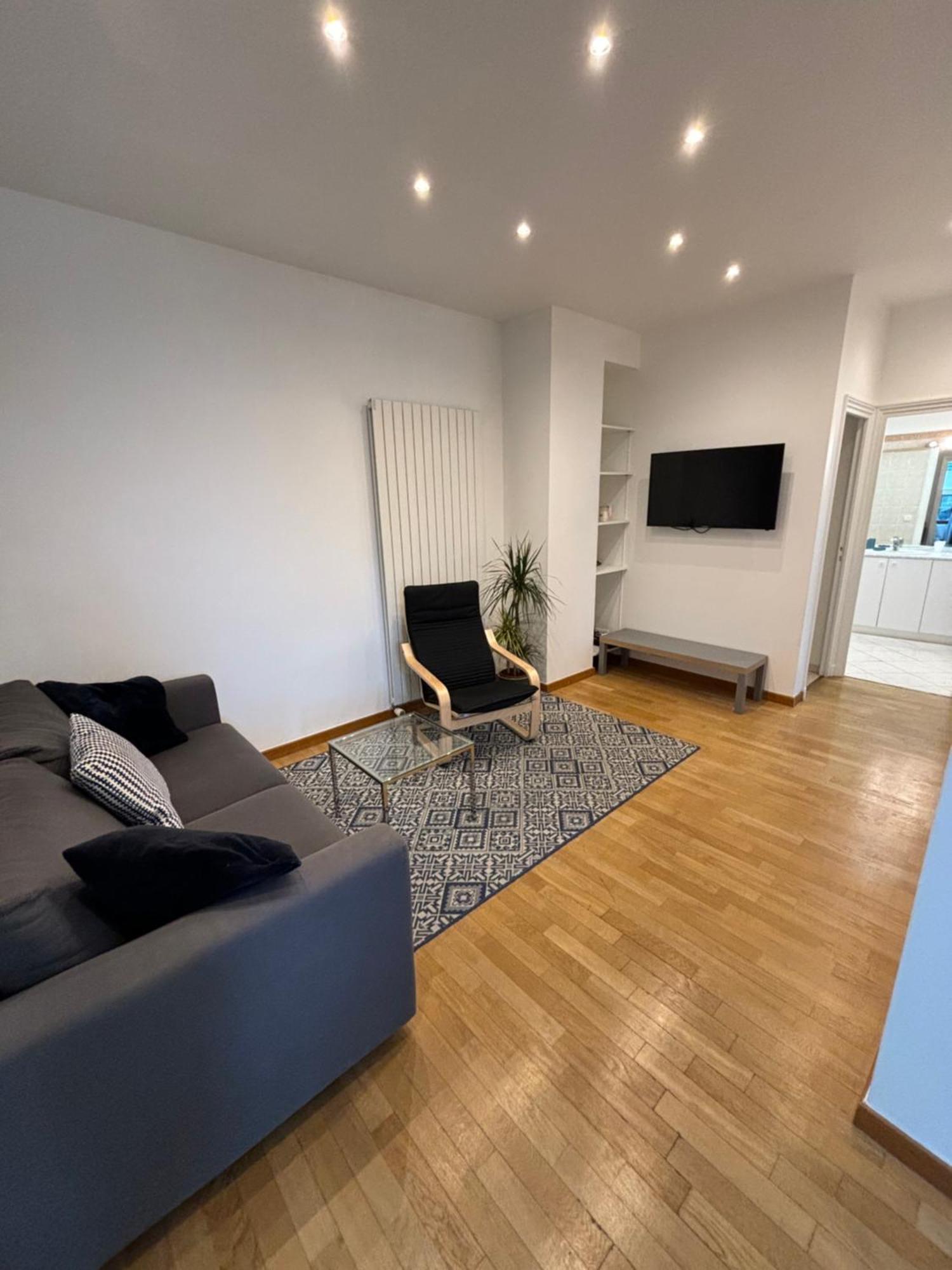 Appartement 2 Chambres Dans Une Belle Maison A Proximite De Paris Asnieres-sur-Seine Ngoại thất bức ảnh